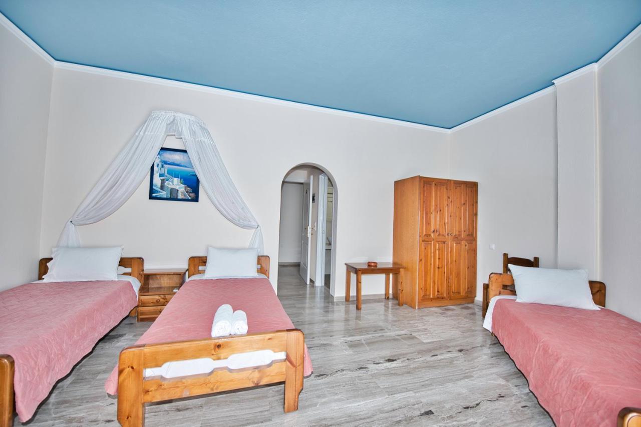 Villa Nikos Karamolegkos Kamari Kültér fotó