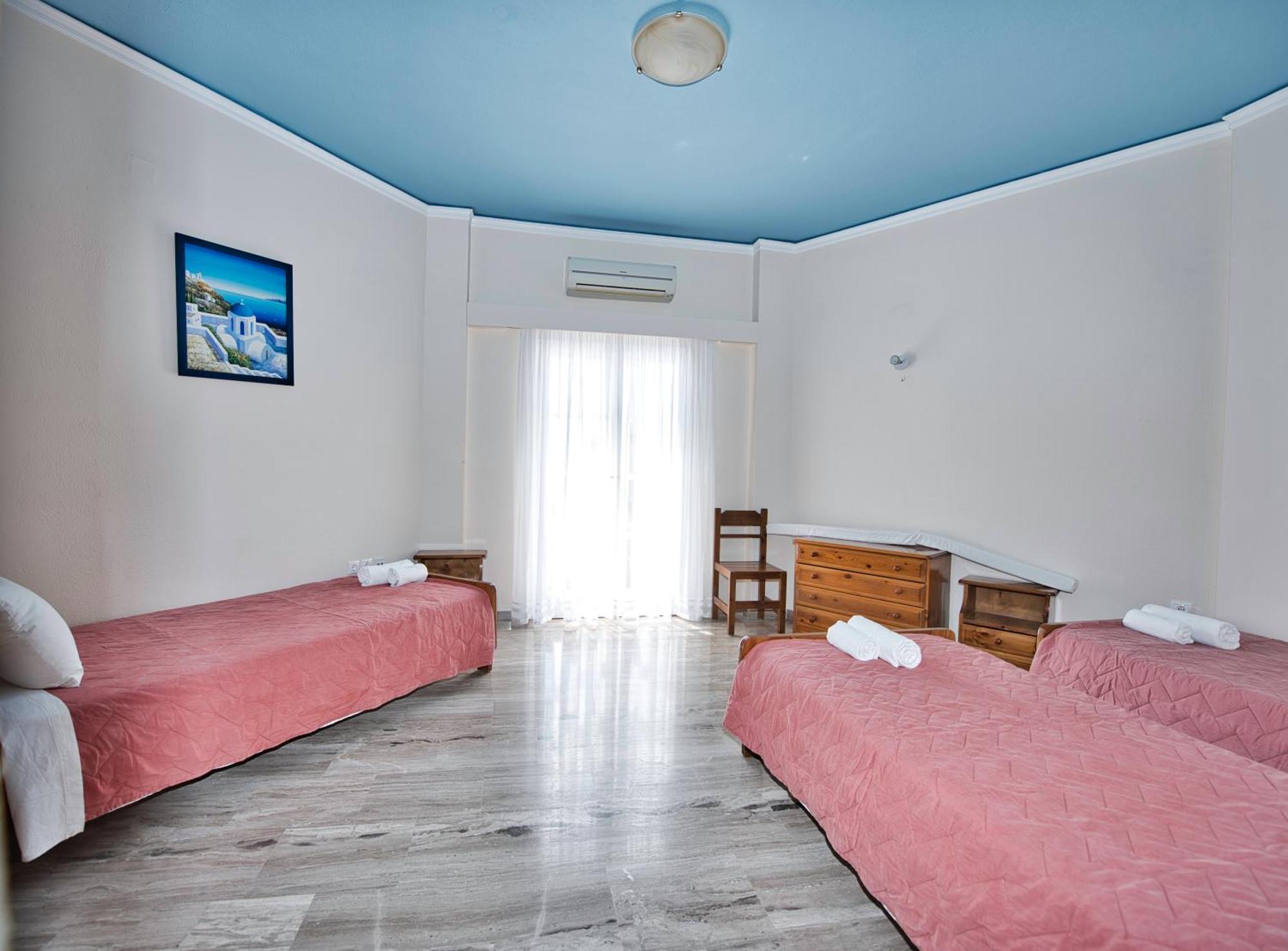 Villa Nikos Karamolegkos Kamari Kültér fotó