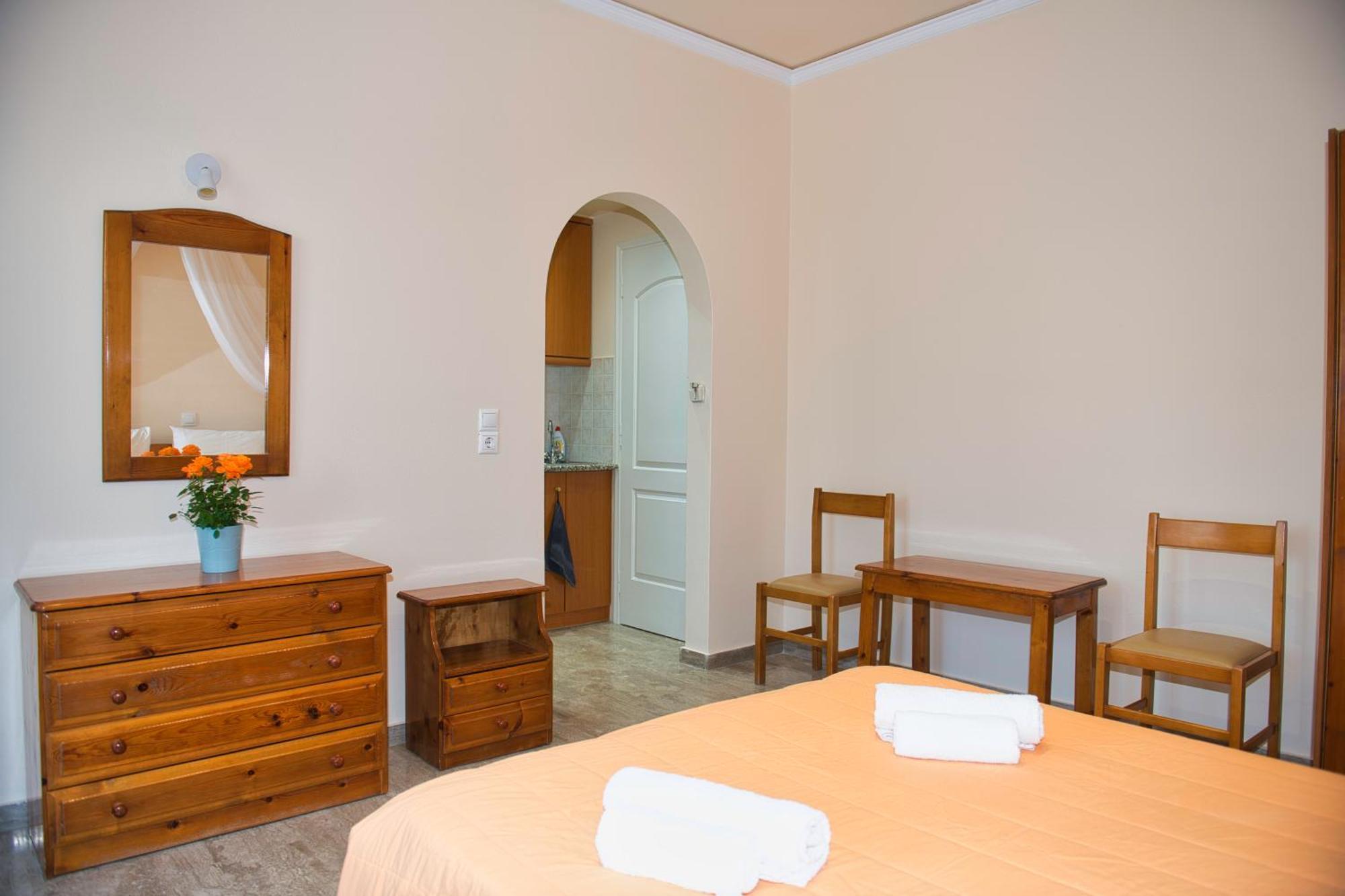 Villa Nikos Karamolegkos Kamari Kültér fotó
