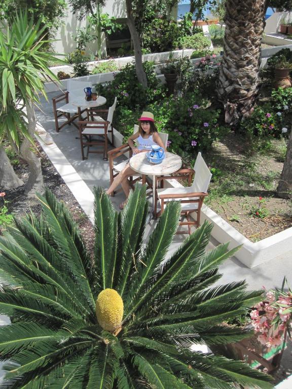Villa Nikos Karamolegkos Kamari Kültér fotó